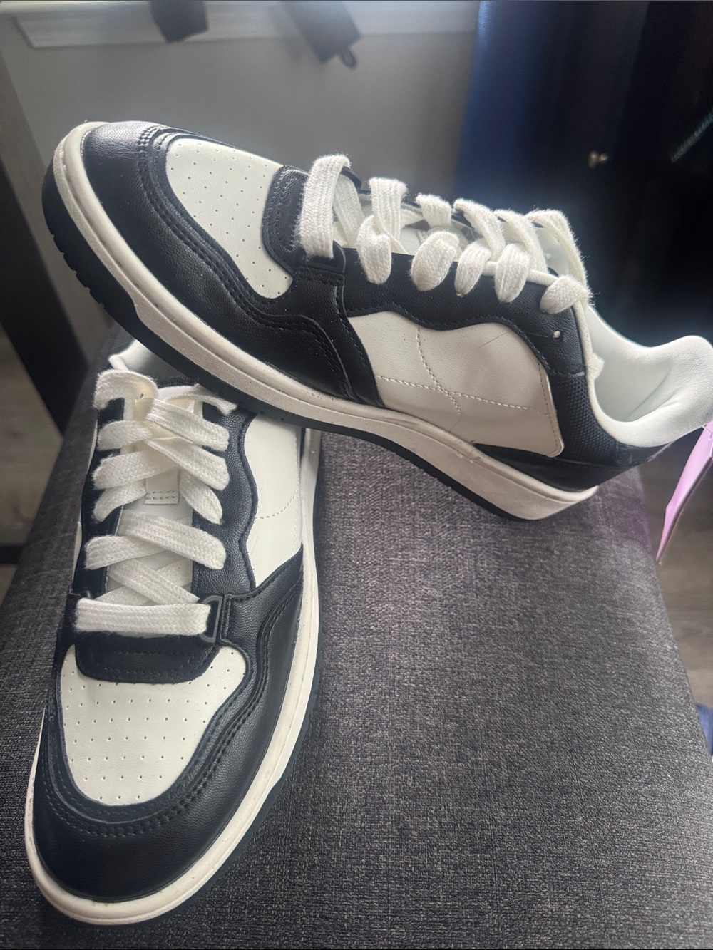 Wild Fable Black and White Low-Top Sneakers